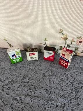 Vintage Spice Tin Lot of 4 McCormick French's IGA Nutmeg Sage Parsley Pickling